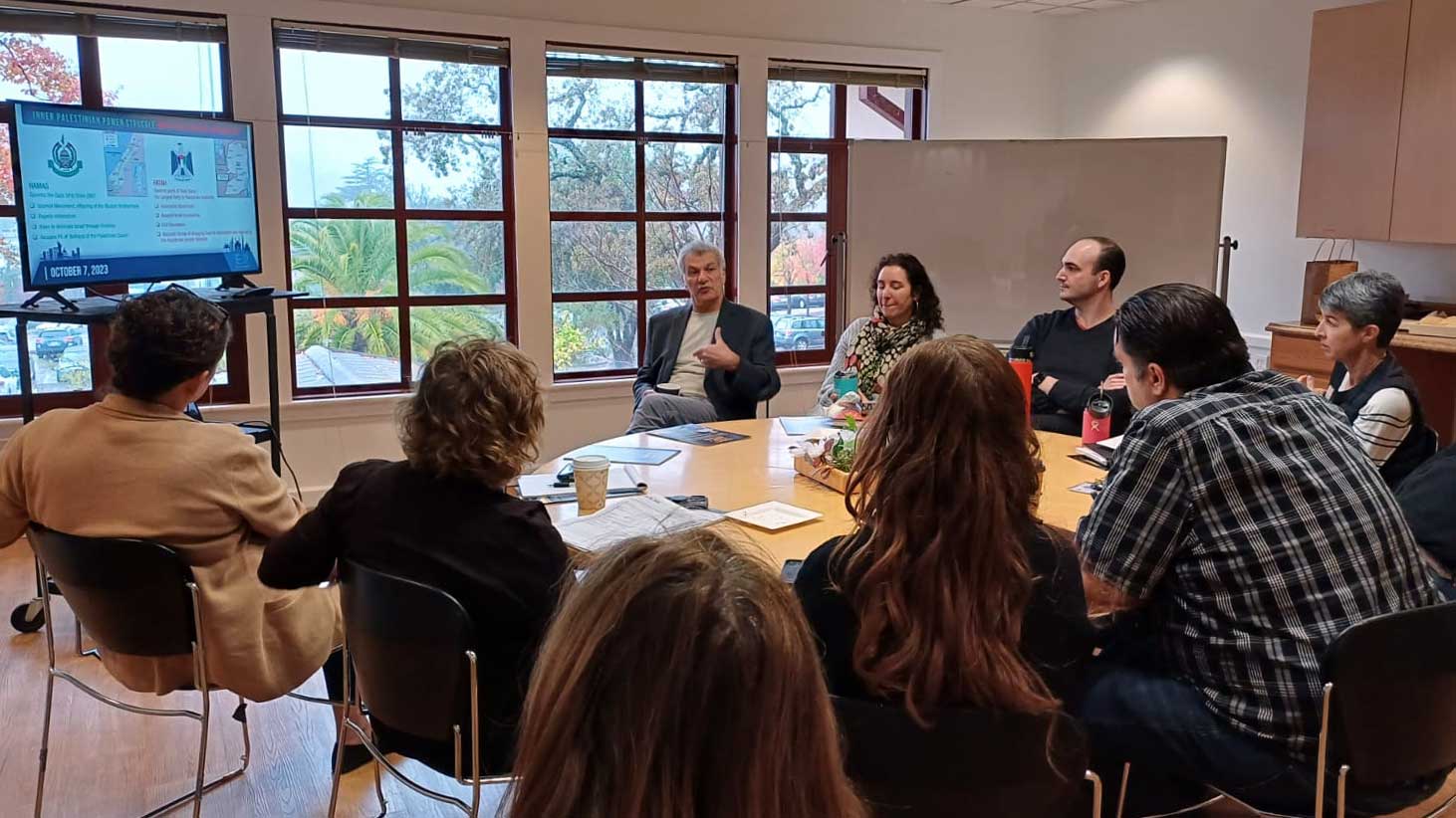 avi-melamed-staff-briefing-professional